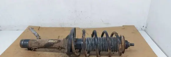 Front shock absorber with coil spring