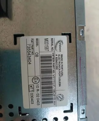 Fiat Bravo Radio/CD/DVD/GPS head unit 735543404 M001587 VP7CCF18C815AH