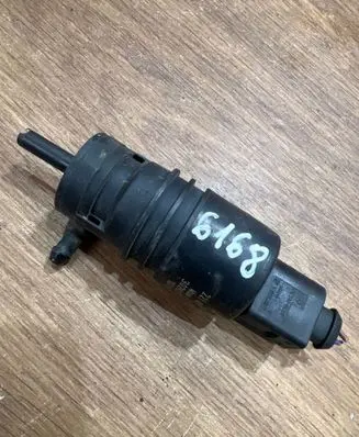 Mercedes-Benz CLS C218 X218 Windscreen/windshield washer pump 2218690121 3028232