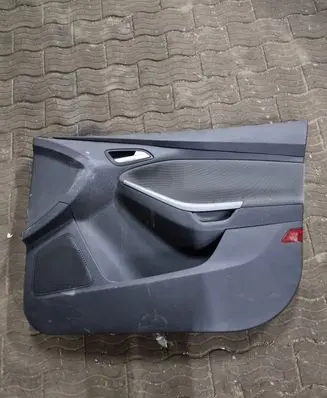 Ford Focus Front door card panel trim BM51A23942A