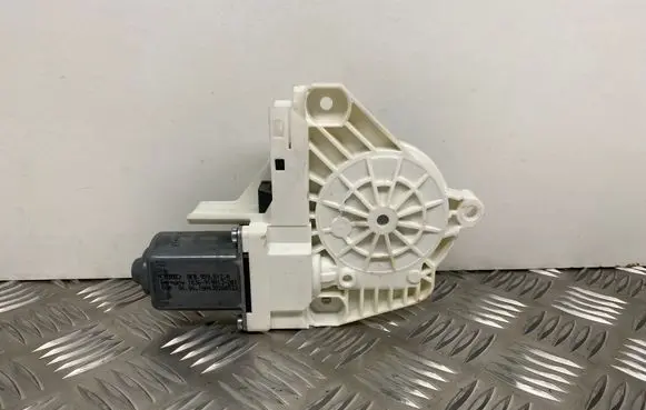 Audi S1 Rear door window regulator motor 8K0959812A