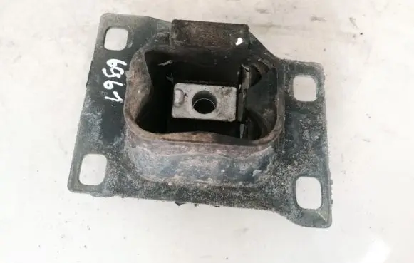 Ford Focus Engine mount bracket 98ab7m121538401 98ab-7m121-538401