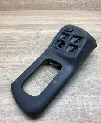 Subaru Impreza I Electric window control switch 94226FA070