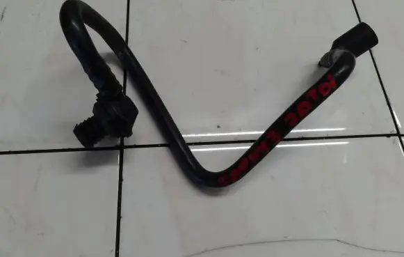 Volkswagen Caddy Vacuum line/pipe/hose 1K0612041GQ