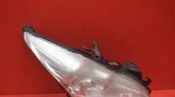 Peugeot 5008 Headlight/headlamp 9682519080