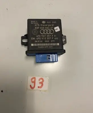 Audi Q7 4L Light module LCM 4F0907357F 4F0910357F