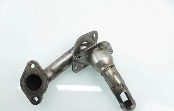 Mercedes-Benz Sprinter W906 EGR valve line/pipe/hose 6511400308