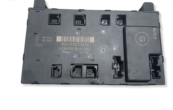 Mercedes-Benz CLK A209 C209 Door control unit/module 2098201926
