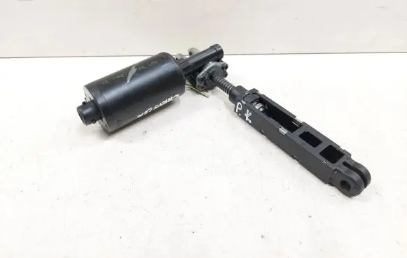 Chrysler PT Cruiser Seat adjustment motor 