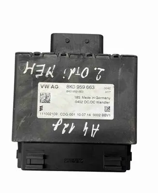 Audi A4 S4 B8 8K Voltage converter/converter module 8K0959663D