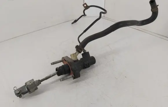 Toyota Corolla Verso E121 Clutch master cylinder 0510714