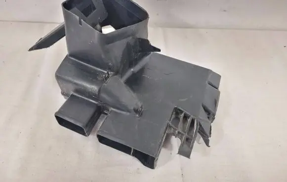 Audi A4 S4 B5 8D Cabin air duct channel 8D1819151A