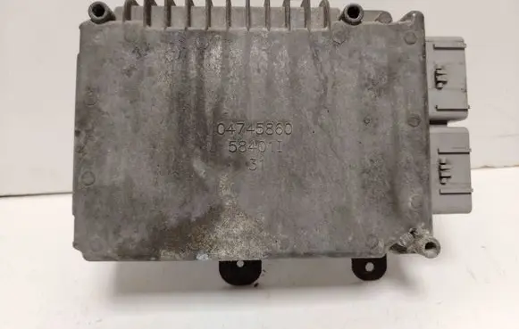 Chrysler Voyager Engine control unit/module 04745860