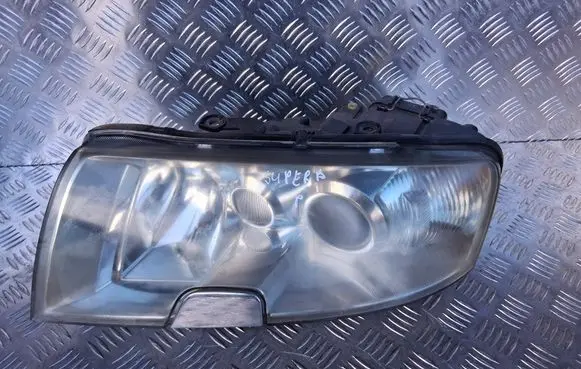 Skoda Superb B5 (3U) Headlight/headlamp 1100V0C8 5DV00829000 17170103440154