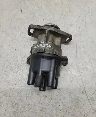 Nissan Sunny Spark distributor T4T74271