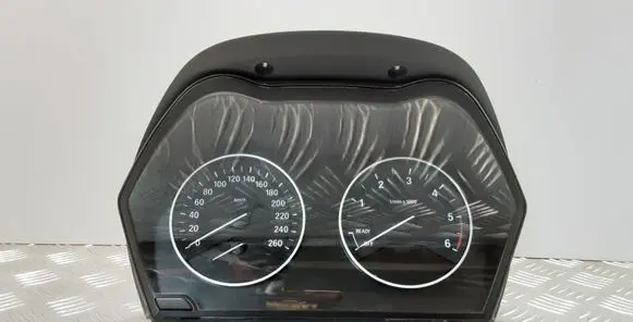 BMW 1 F20 F21 Speedometer (instrument cluster) 9232892 600002549