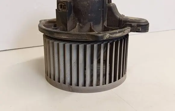 Ford Ranger Heater fan/blower F00S330024