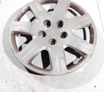 Honda Civic R16 wheel hub/cap/trim 44733snaa10 44733-sna-a10