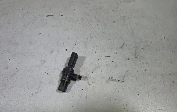 Volkswagen Crafter Camshaft position sensor 04L907601A