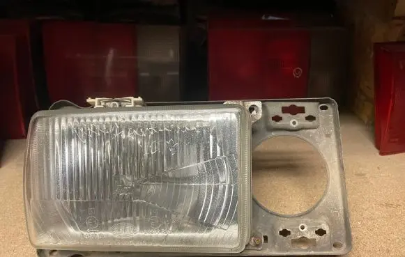 Volkswagen PASSAT B2 Headlight/headlamp 302124502