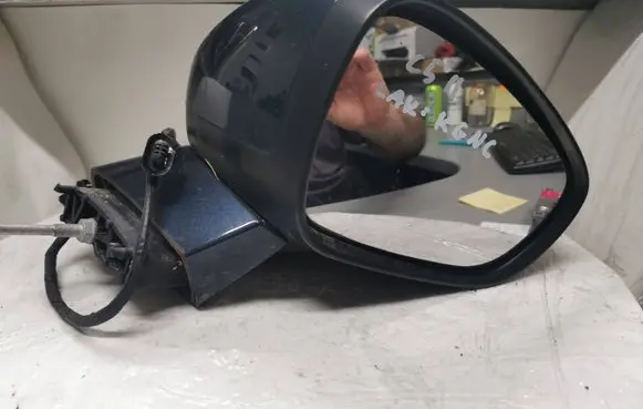 Citroen C5 Front door electric wing mirror 9672191774