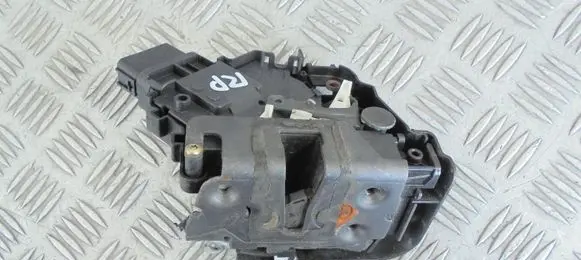 Ford Focus C-MAX Front door lock 3M5AR21812AJ