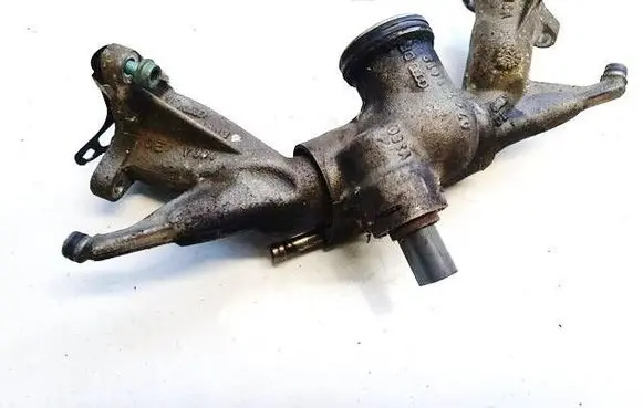 Volkswagen Touareg I Engine coolant pipe/hose 07z121619