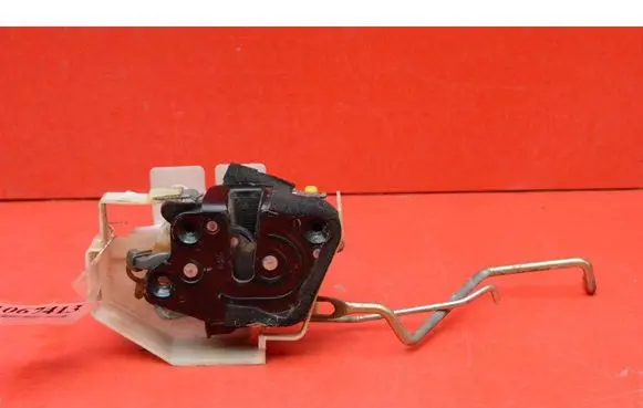 Hyundai Sonata Front door lock 
