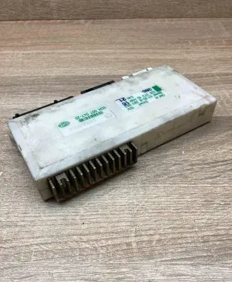 BMW 5 E39 Comfort/convenience module 8381962 5DK007047