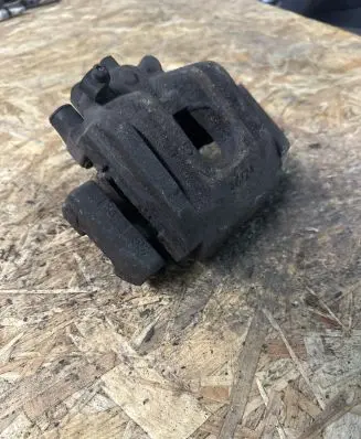 BMW 7 E65 E66 Rear brake caliper