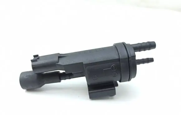 Mercedes-Benz E W212 Turbo solenoid valve 0025407097 A0025407097