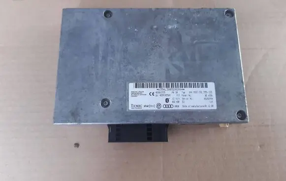 Audi A4 S4 B8 8K Bluetooth control unit module 4E0862335 4E0910336M