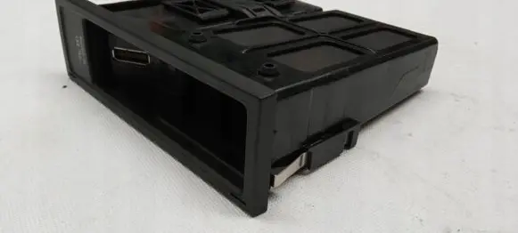 Volkswagen Tiguan Head unit multimedia control 5N0035341H