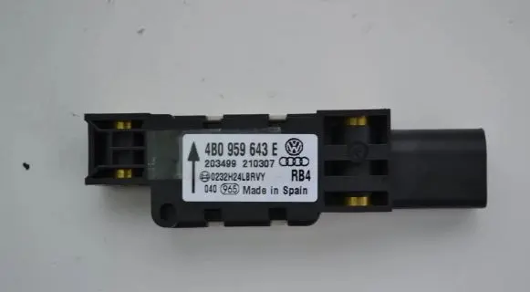 Volkswagen Phaeton Airbag deployment crash/impact sensor 4B0959643E