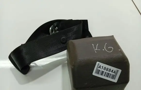 Audi A5 8T 8F Rear seatbelt