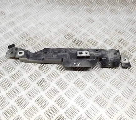 Volvo S90, V90 Fender mounting bracket 31416626