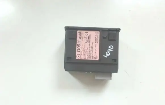 Mazda 6 USB socket connector D09H669U0