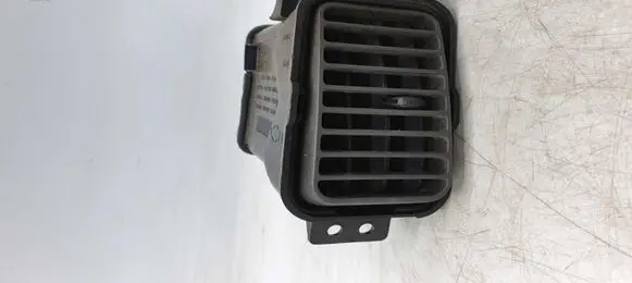 Nissan Patrol Y61 Dashboard side air vent grill/cover trim 68760VB001 68760VB000 E4575161100