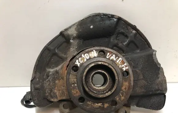 Volvo XC90 Front wheel hub