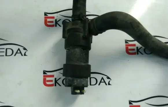 Mercedes-Benz C W203 Electric auxiliary coolant/water pump 2038350064