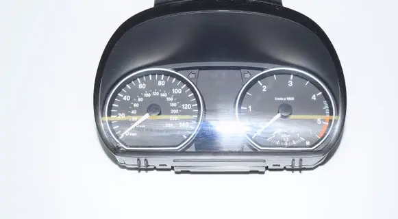 BMW 1 E81 E87 Speedometer (instrument cluster) 9166822