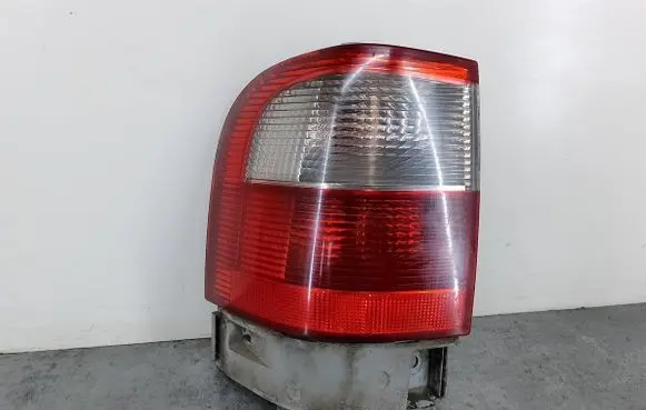 Ford Galaxy Rear/tail lights 964463