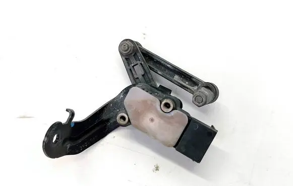 BMW X5 F15 Rear air suspension level height sensor 6867646 686764601