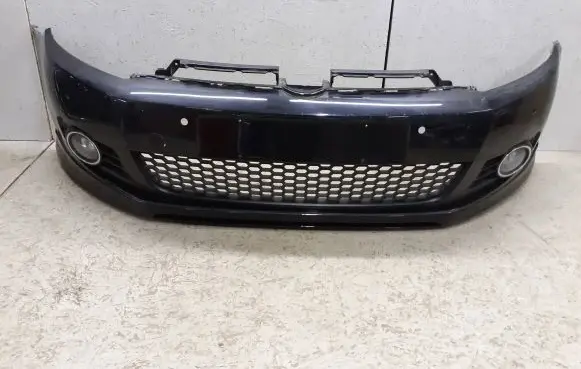 Volkswagen Golf VI Front bumper 5K0807221
