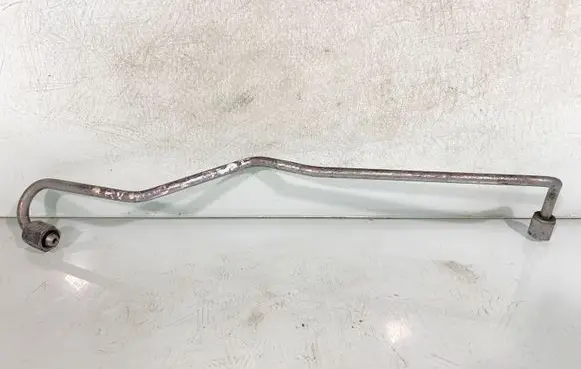 Toyota RAV 4 (XA30) Fuel injector supply line/pipe 