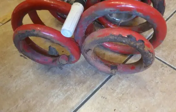 Volkswagen Transporter - Caravelle T4 Rear coil spring