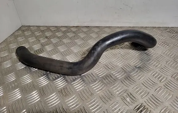 Audi A6 S6 C4 4A Engine coolant pipe/hose 4A0121055