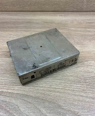Audi A6 S6 C5 4B GPS navigation control unit/module 4B1919894A 7612001
