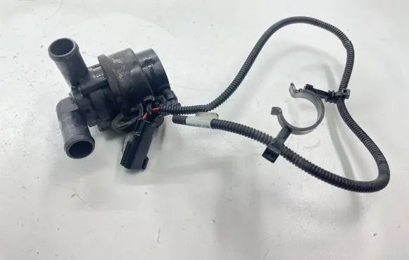 Volvo XC60 Electric auxiliary coolant/water pump 31368181001 2418058