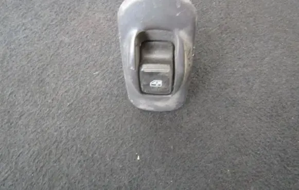 Mitsubishi Galant Electric window control switch mb962804